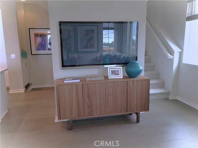 2709 Daybreak Lane, Pomona CA: https://media.crmls.org/medias/7a825796-3baf-406c-baf4-f0f6ed1295dd.jpg