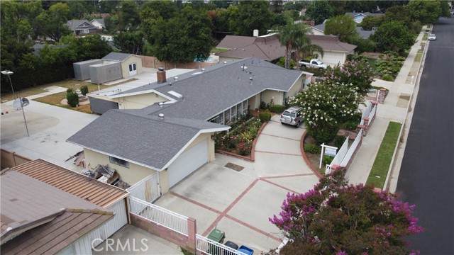 19128 Prairie Street, Northridge CA: https://media.crmls.org/medias/7a82afa2-287f-4fc7-978a-254fc206f7c1.jpg