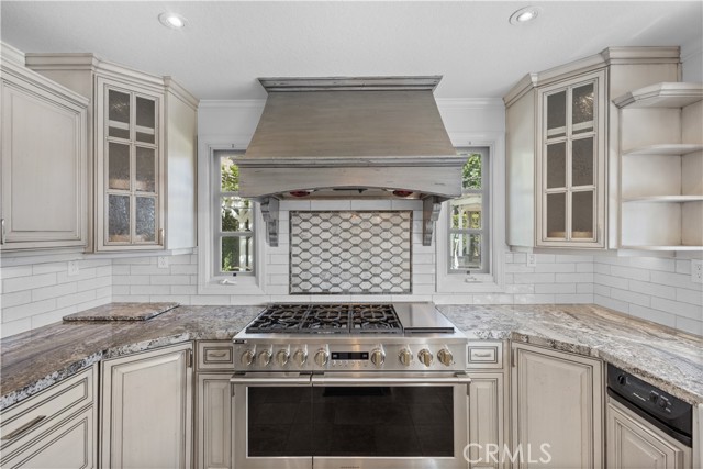 Detail Gallery Image 18 of 41 For 29665 Meadowmist, Agoura Hills,  CA 91301 - 5 Beds | 5 Baths