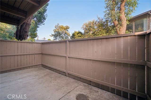 Detail Gallery Image 29 of 39 For 1044 Cabrillo Park Dr #B,  Santa Ana,  CA 92701 - 2 Beds | 1 Baths