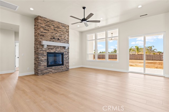 5035 San Juanico Drive, Chico CA: https://media.crmls.org/medias/7a836c31-6f65-4e7c-b20f-1f341f6b344c.jpg