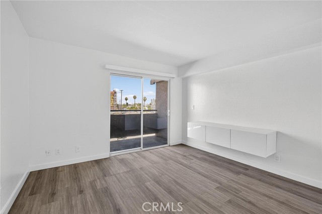 Detail Gallery Image 5 of 20 For 1450 Locust Avenue #301,  Long Beach,  CA 90813 - 1 Beds | 1 Baths