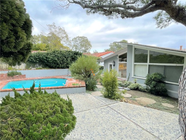 2721 Via Anita, Palos Verdes Estates, California 90274, 3 Bedrooms Bedrooms, ,2 BathroomsBathrooms,Residential,Sold,Via Anita,SB24163082