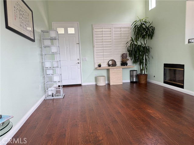 5904 E Bottlebrush Drive, Orange CA: https://media.crmls.org/medias/7a83f4d0-7c79-4768-b0be-db69939e60af.jpg