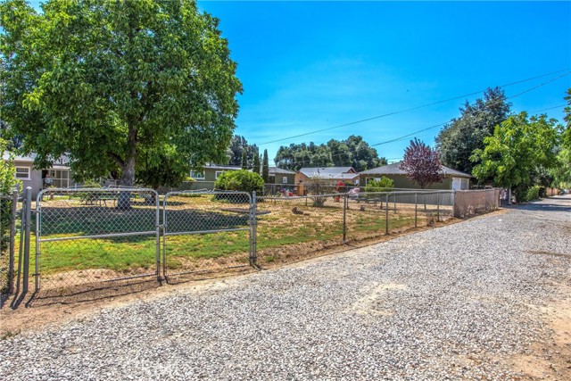 Detail Gallery Image 37 of 39 For 961 Orange Ave, Beaumont,  CA 92223 - 2 Beds | 2 Baths