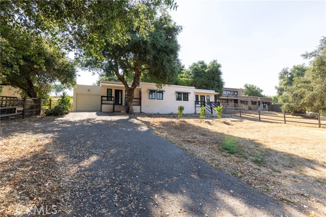 Detail Gallery Image 2 of 18 For 10950 Fox Springs Rd, Ortega Mountain,  CA 92562 - 3 Beds | 2 Baths