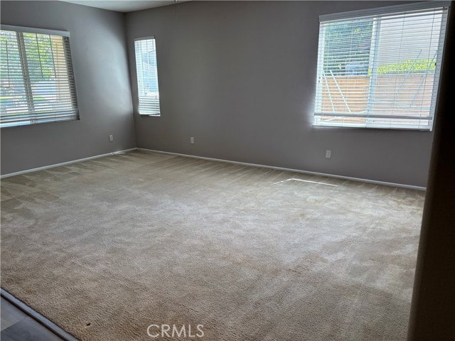 13847 Blue Ribbon Lane, Eastvale CA: https://media.crmls.org/medias/7a863105-e255-410d-bf3d-1afc2b36d622.jpg