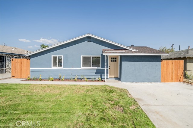 Detail Gallery Image 1 of 1 For 18286 10th St, Bloomington,  CA 92316 - 3 Beds | 1 Baths