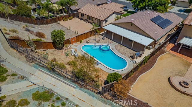 Detail Gallery Image 4 of 43 For 29193 Sunswept Dr, Lake Elsinore,  CA 92530 - 3 Beds | 2 Baths
