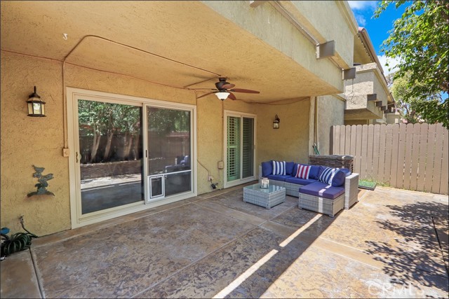 21312 Tupelo Lane, Lake Forest CA: https://media.crmls.org/medias/7a88973f-c941-40c2-875f-2ca117be469a.jpg