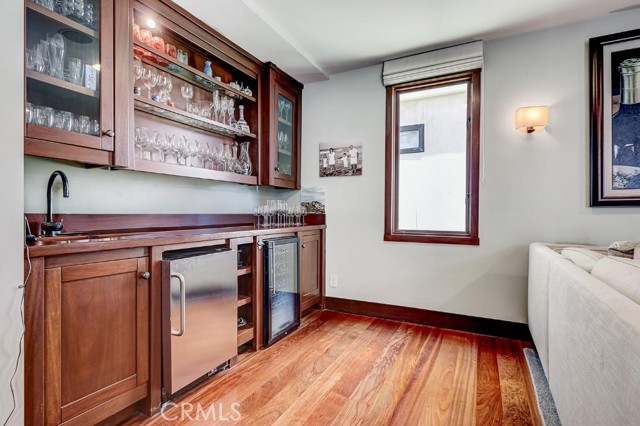 Detail Gallery Image 27 of 47 For 436 32nd St., Manhattan Beach,  CA 90266 - 4 Beds | 4 Baths