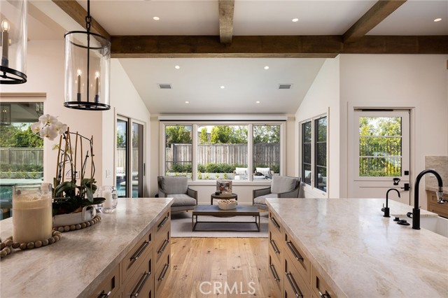 Detail Gallery Image 12 of 38 For 1 San Martin Way, Corona Del Mar,  CA 92625 - 4 Beds | 2/1 Baths