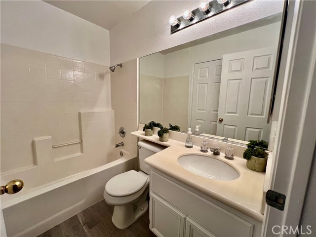Detail Gallery Image 15 of 33 For 21834 S Vermont Ave #3,  Torrance,  CA 90502 - 2 Beds | 2 Baths