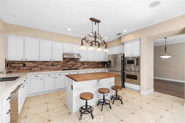 40089 Montage Lane, Murrieta CA: https://media.crmls.org/medias/7a8a3fc1-8435-4443-938d-25a0e149299c.jpg