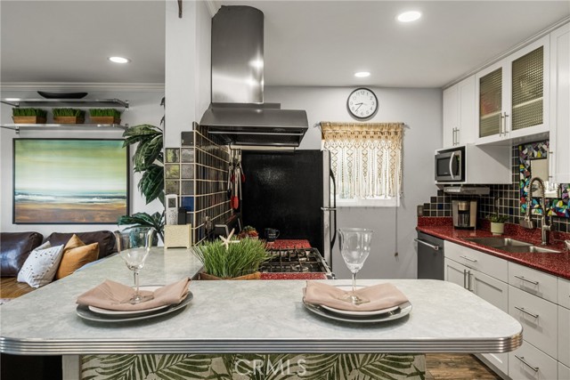 Detail Gallery Image 22 of 50 For 308 12th, Huntington Beach,  CA 92648 - 2 Beds | 1 Baths