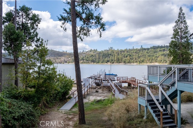 Detail Gallery Image 8 of 34 For 53674 Road 432, Bass Lake,  CA 93604 - 3 Beds | 2 Baths
