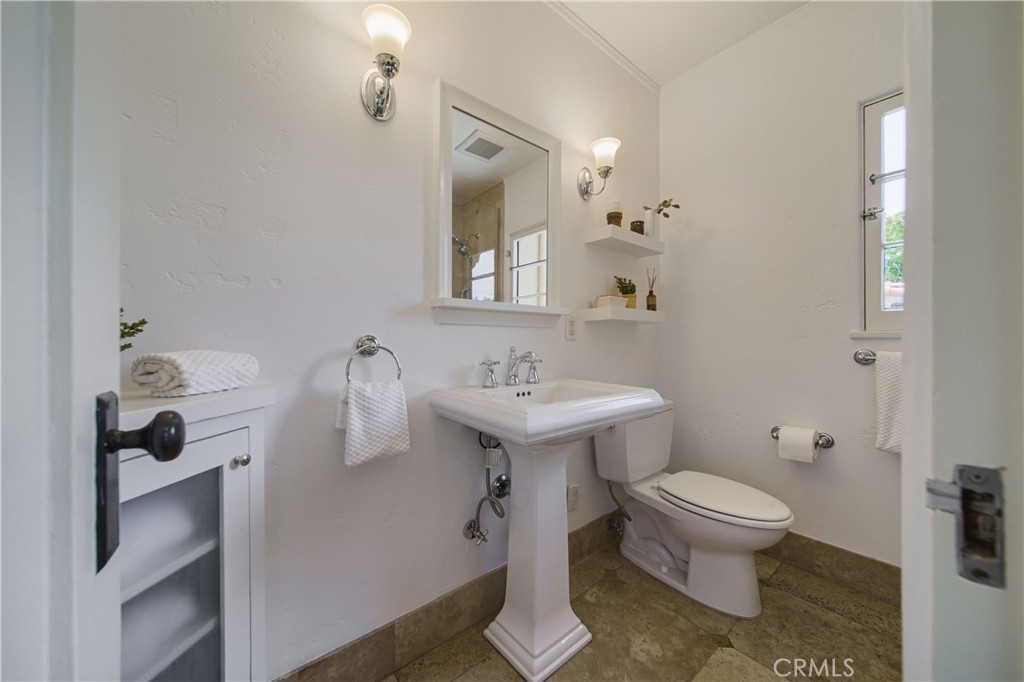 1521 N Columbus Avenue Glendale img 38