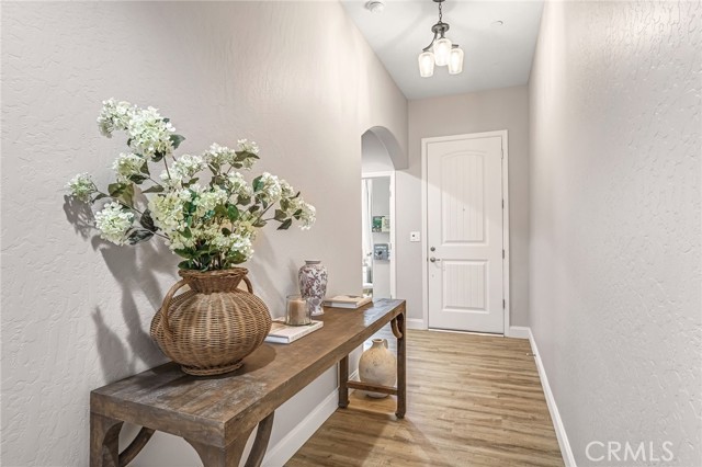 1206 Bristlecone Drive, Madera CA: https://media.crmls.org/medias/7a8e2df0-6ed4-46ef-bb33-fb8f55ec2b71.jpg