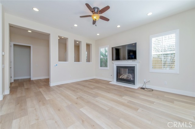 Detail Gallery Image 6 of 35 For 55 Carrington, Irvine,  CA 92629 - 4 Beds | 4 Baths