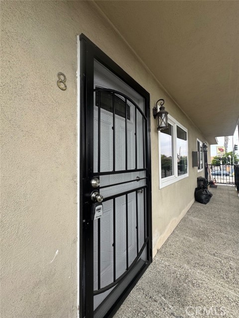 Detail Gallery Image 32 of 71 For 9205 S San Pedro St, Los Angeles,  CA 90003 - – Beds | – Baths