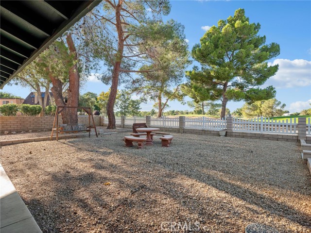 Detail Gallery Image 26 of 36 For 15082 Orchard Hill, Helendale,  CA 92342 - 2 Beds | 2 Baths