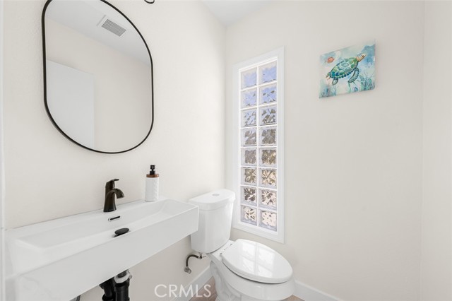 Detail Gallery Image 10 of 21 For 3505 Ibis St, San Diego,  CA 92103 - 3 Beds | 2/1 Baths