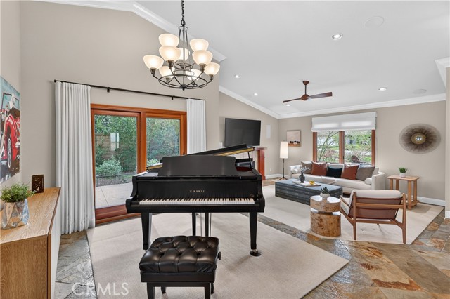 Detail Gallery Image 17 of 75 For 21482 Countryside Dr, Lake Forest,  CA 92630 - 3 Beds | 2 Baths