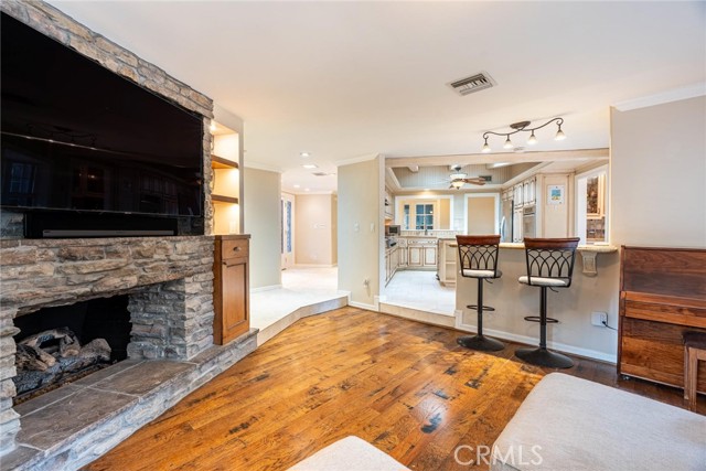 24208 Heritage Lane, Newhall CA: https://media.crmls.org/medias/7a931a0b-b2d2-47a0-a944-5c7b8d2f14a1.jpg
