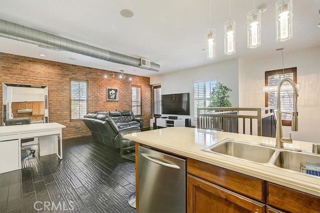 7a943d1a Ab9b 4399 9aff 86065c277565