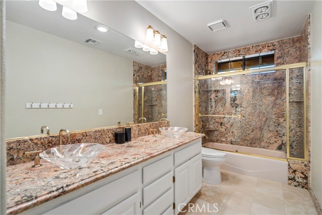 Detail Gallery Image 34 of 72 For 41432 Terrazzo Dr, Palmdale,  CA 93551 - 4 Beds | 3 Baths
