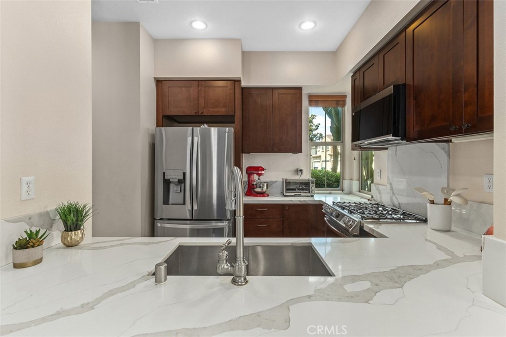 7a95a5bd Afcd 4296 880b E91fdfd11328