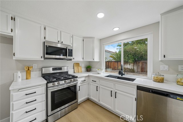 12549 Cobalt Rd, Victorville, CA 92392 photo 27