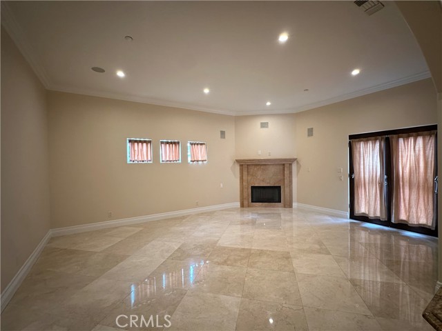 7832 3rd Street, Downey CA: https://media.crmls.org/medias/7a9673d0-e4f2-4768-94b2-bdb25f1a9244.jpg