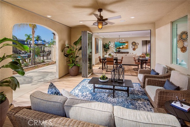9001 Cerise Lane, Cypress CA: https://media.crmls.org/medias/7a973185-6ed9-4018-a3d9-93d313110aca.jpg