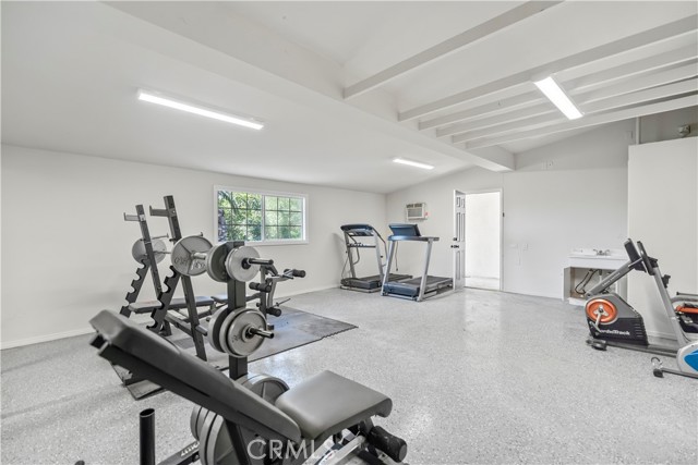 Detail Gallery Image 56 of 75 For 7008 Hawarden Dr, Riverside,  CA 92506 - 6 Beds | 5/1 Baths