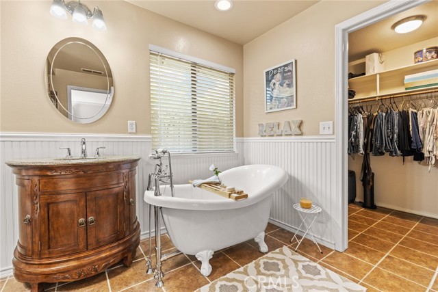 Detail Gallery Image 15 of 27 For 7 Premier Ct, Chico,  CA 95928 - 3 Beds | 2 Baths