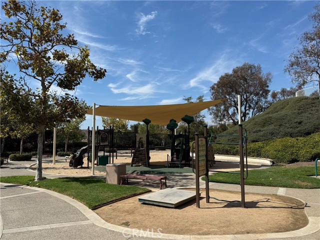 Detail Gallery Image 30 of 39 For 12 Poppyfield Ln, Rancho Santa Margarita,  CA 92688 - 3 Beds | 2/1 Baths