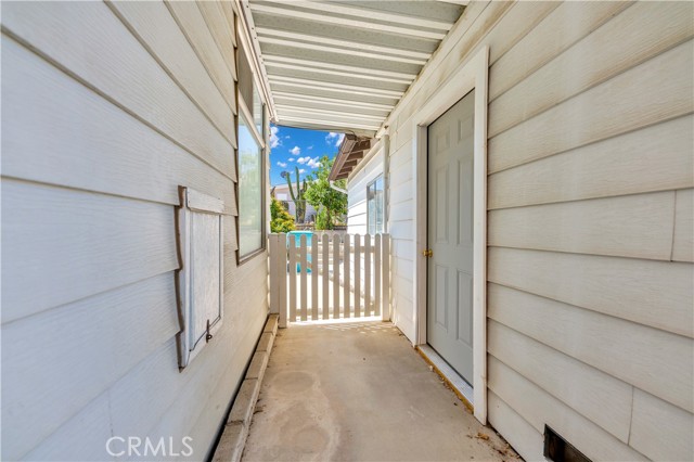 43609 Walden Way, Hemet CA: https://media.crmls.org/medias/7a994a7f-e881-4743-94c2-c6f0649fb9af.jpg