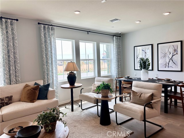4255 S Hermosa Paseo, Ontario CA: https://media.crmls.org/medias/7a99951a-7020-4c2f-922b-9b326f21ee8a.jpg