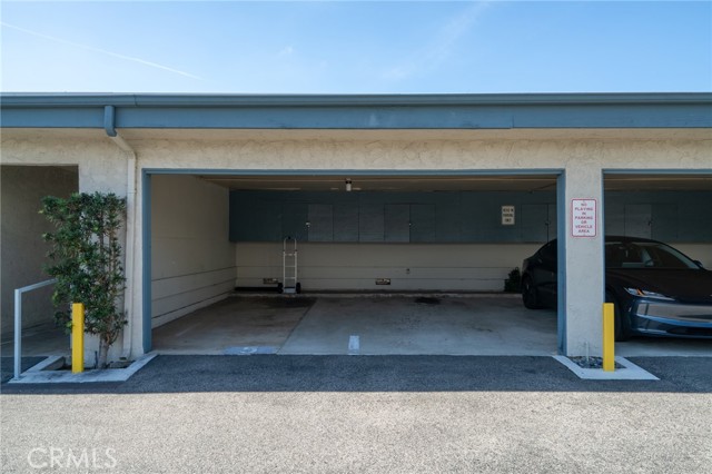 Detail Gallery Image 14 of 19 For 365 W Wilson St, Costa Mesa,  CA 92627 - – Beds | – Baths