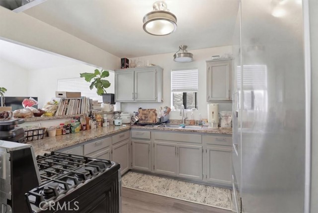 Detail Gallery Image 36 of 39 For 2103 Harriman, Redondo Beach,  CA 90278 - 4 Beds | 3 Baths