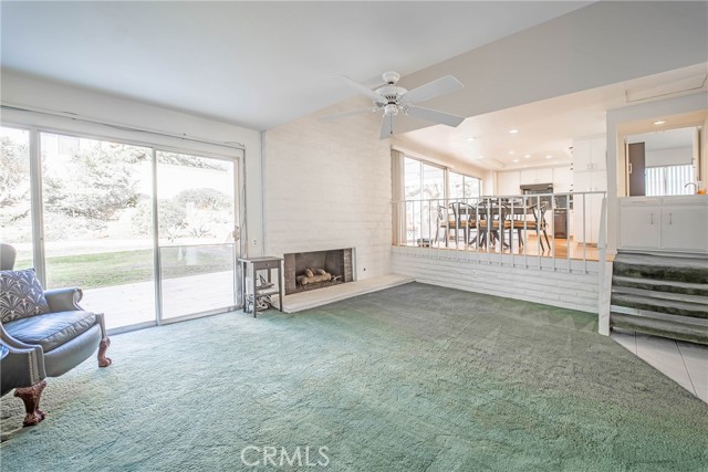 25531 Classic Drive, Mission Viejo CA: https://media.crmls.org/medias/7a9aaef2-4c7b-4eef-89df-79f1a86bfbe9.jpg
