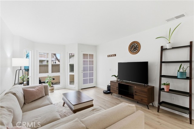 Front Image Thumbnail for CRPW26033899