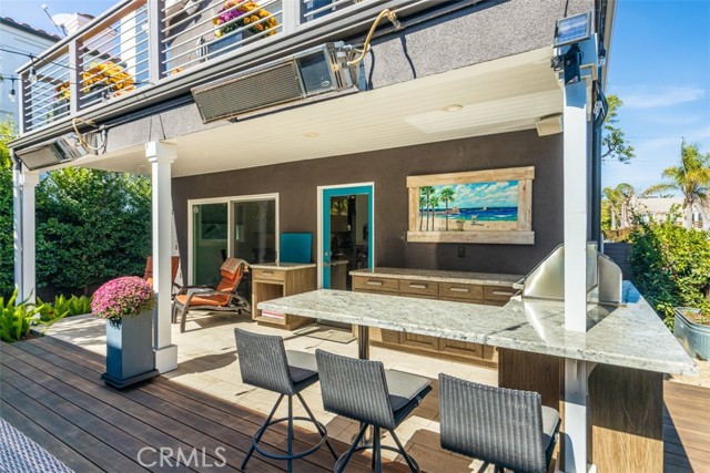 732 36th Street, Manhattan Beach, California 90266, 4 Bedrooms Bedrooms, ,3 BathroomsBathrooms,Residential,Sold,36th,SB21235456