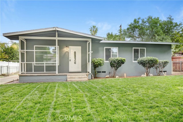 3055 Miguel St, Riverside, CA 92506