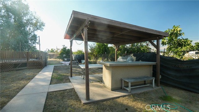 Detail Gallery Image 3 of 27 For 2314 S Artesia, San Bernardino,  CA 92408 - 2 Beds | 1 Baths
