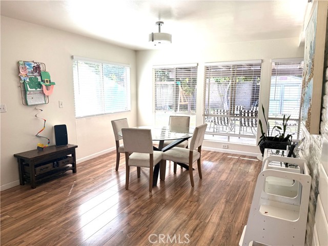 Detail Gallery Image 5 of 23 For 13851 Gimbert, Santa Ana,  CA 92705 - 3 Beds | 2 Baths