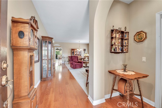 Detail Gallery Image 5 of 44 For 23832 Barberry, Murrieta,  CA 92562 - 3 Beds | 3 Baths