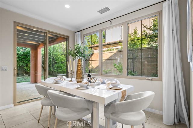 Detail Gallery Image 14 of 39 For 113 Hanging, Irvine,  CA 92620 - 3 Beds | 2/1 Baths