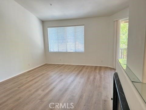 Detail Gallery Image 8 of 20 For 2701 Dunstan Dr, Tustin,  CA 92782 - 2 Beds | 1 Baths